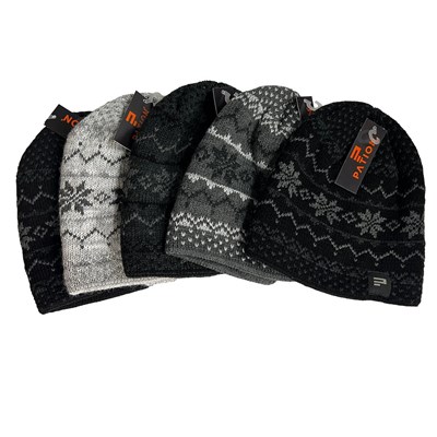 Czapka męska wzorowana