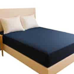 Prześcieradło typu satyna kolor granatowyi 160x200